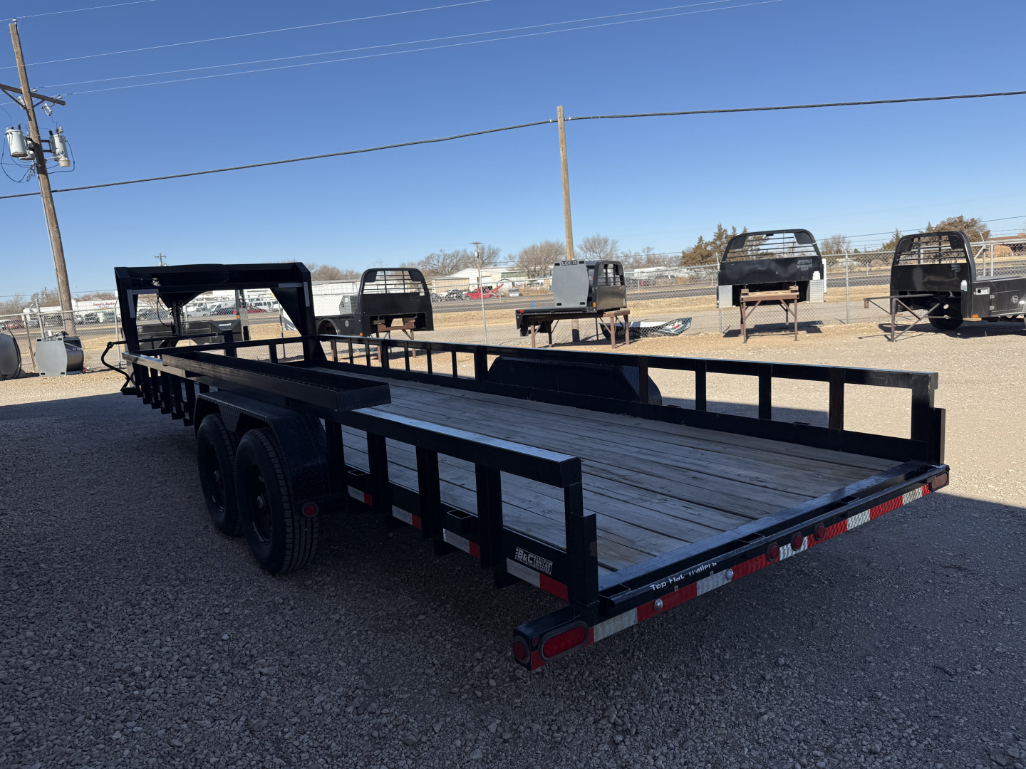Used 2023 Top Hat Flatbed Trailer