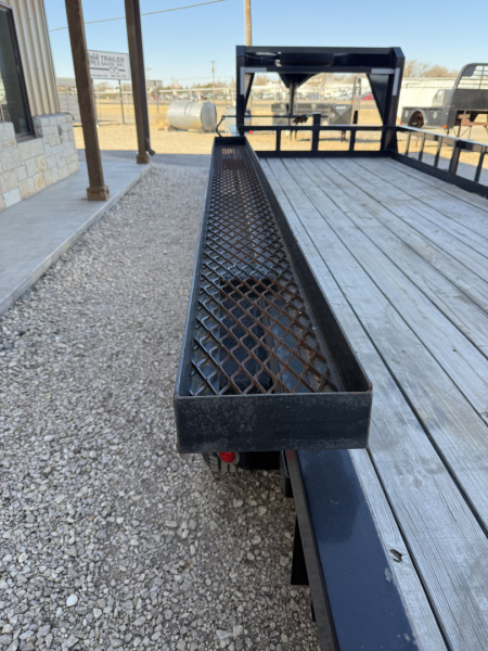 Used 2023 Top Hat Flatbed Trailer