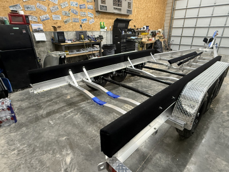 New 2026 WaterMade Boat Trailers WM30-32 15KS Boat Trailer