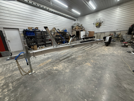 New 2026 WaterMade Boat Trailers WM30-32 15KS Boat Trailer