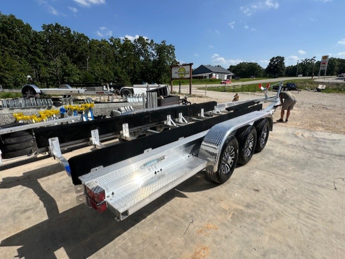 New 2026 WaterMade Boat Trailers WM40-42 24K Torsion Power Boat