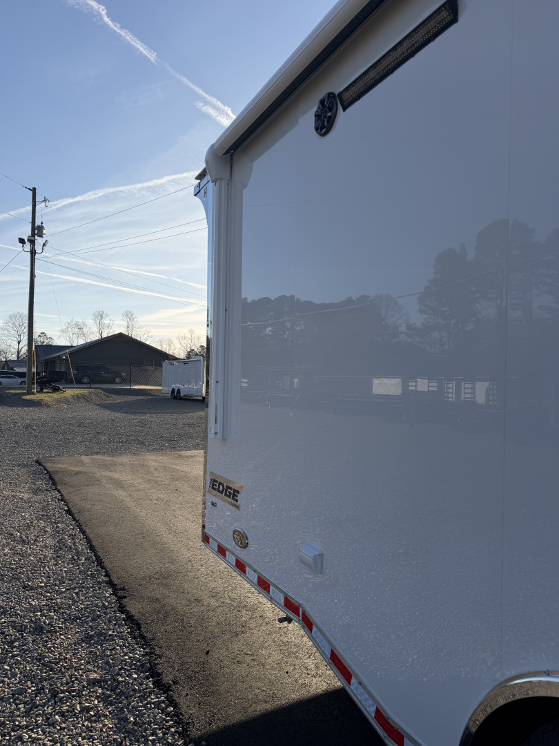 New 2026 Haulmark 44 Gooseneck Bathroom, Black PolyCor, 21K GVWR, Air Prep, Awning, A/C, Landing Light PKG, Hyd. Tongue Jack