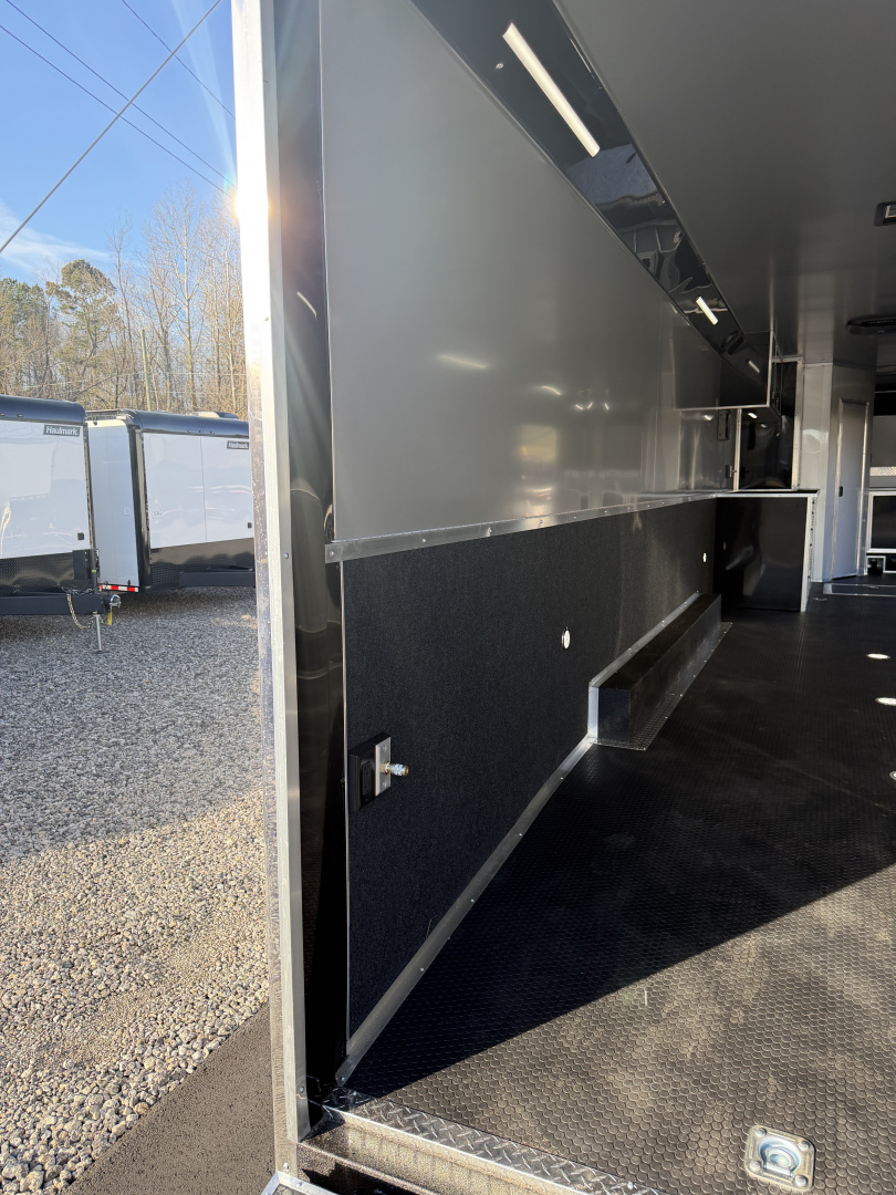 New 2026 Haulmark 44 Gooseneck Bathroom, Black PolyCor, 21K GVWR, Air Prep, Awning, A/C, Landing Light PKG, Hyd. Tongue Jack