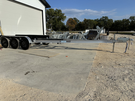 New 2026 WaterMade Boat Trailers WM30-15K + Torsion Power Boat