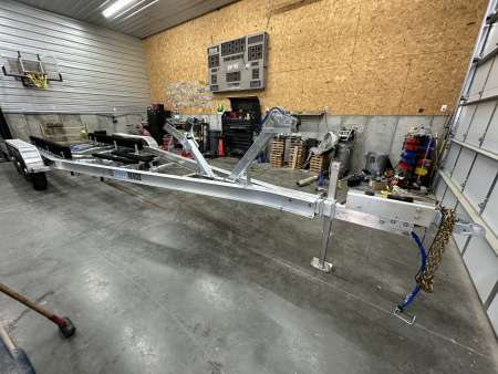 New 2026 WaterMade Boat Trailers WM30-15K + Torsion Power Boat