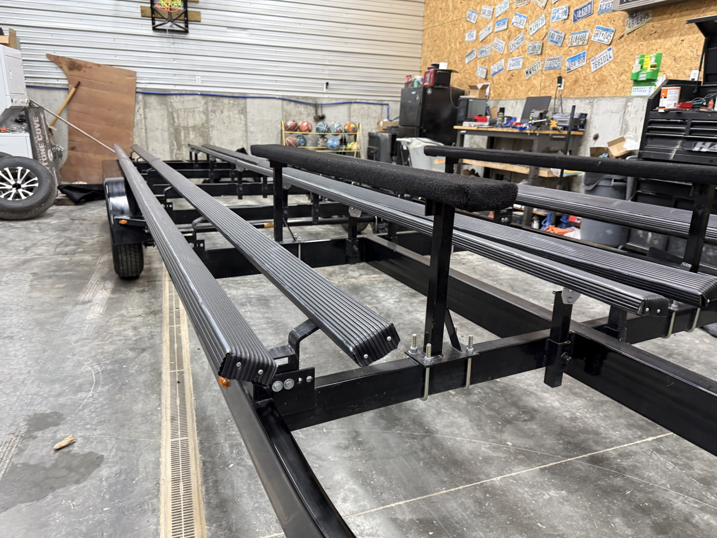 New 2026 Haul-Rite Trailers FS28TRI-10.5 Tritoon Pontoon Boat