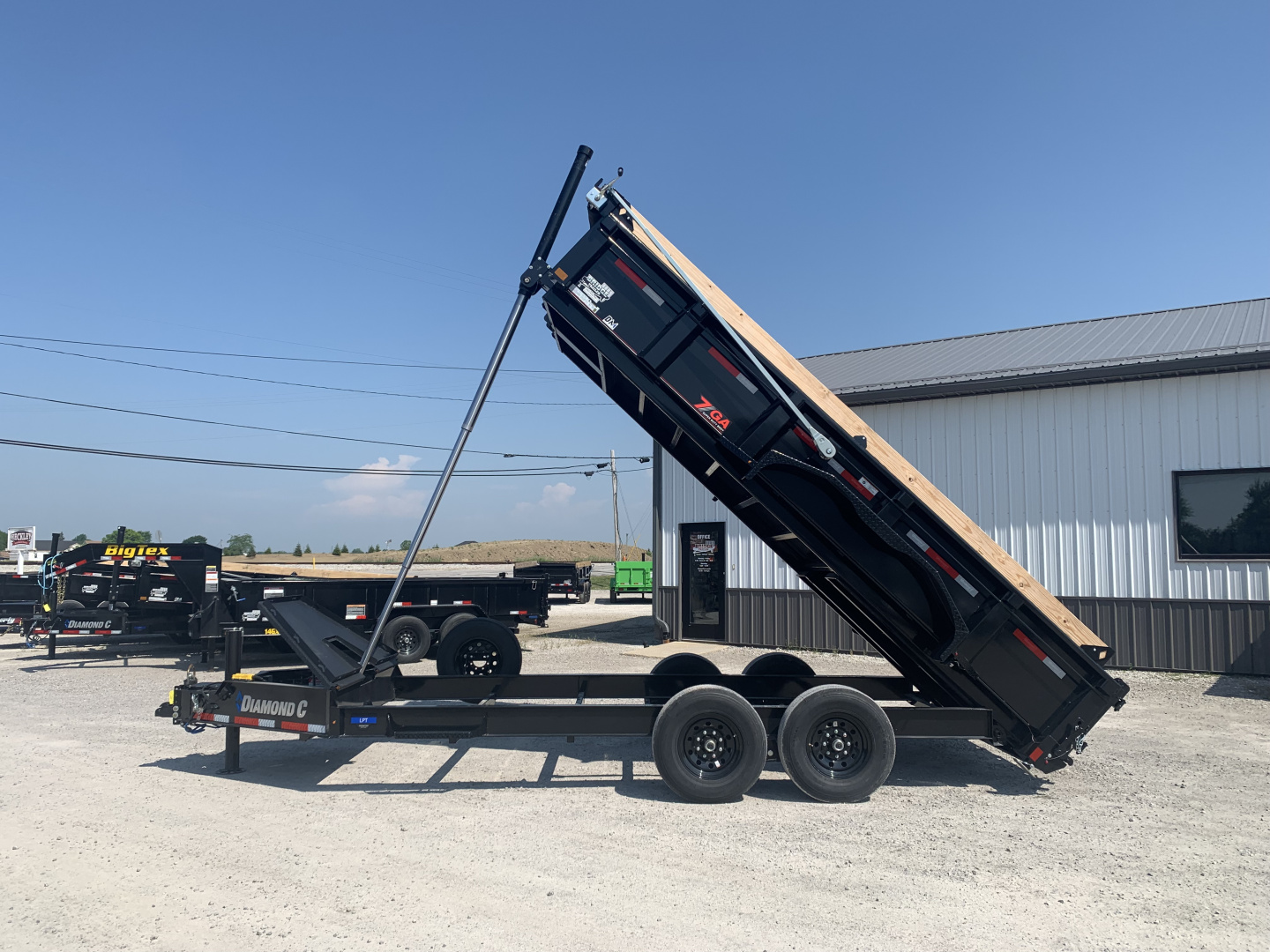 New 2026 Diamond C Trailers LPT207L16X82 (82" X 16') 14.9K Telescopic (Pacesetter Pkg) Dump Trailer