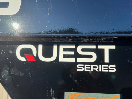 New 2026 PJ Trailers 25' Quest LQ Gooseneck Flatbed Trailer