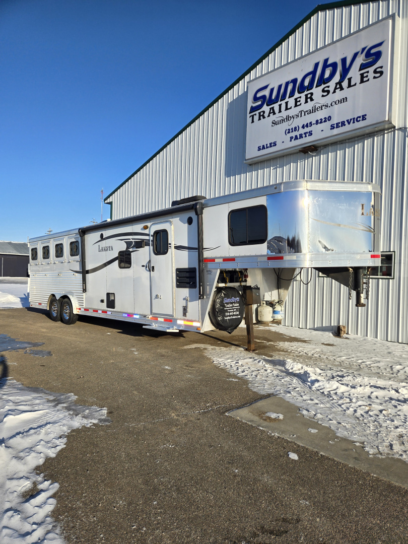 Used 2014 Lakota 4H Charger Trailer