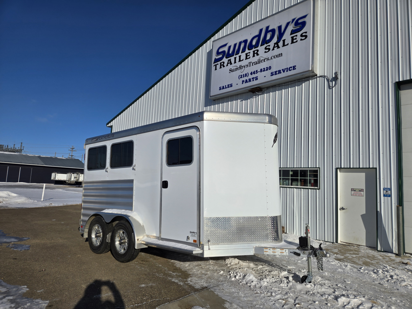 Used 2023 Featherlite 2 Horse Trailer