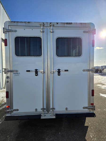 Used 2023 Featherlite 2 Horse Trailer