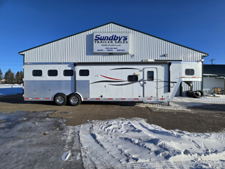 Used 2008 Exiss 4H Horse Trailer