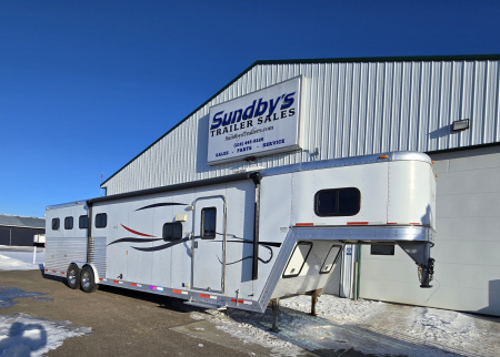 Used 2008 Exiss 4H Horse Trailer