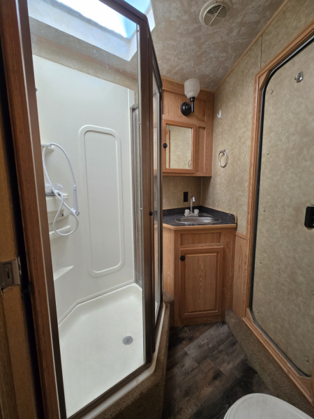 Used 2008 Exiss 4H Horse Trailer