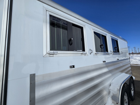 New 2026 Featherlite 7348-STD 3 Horse Trailer