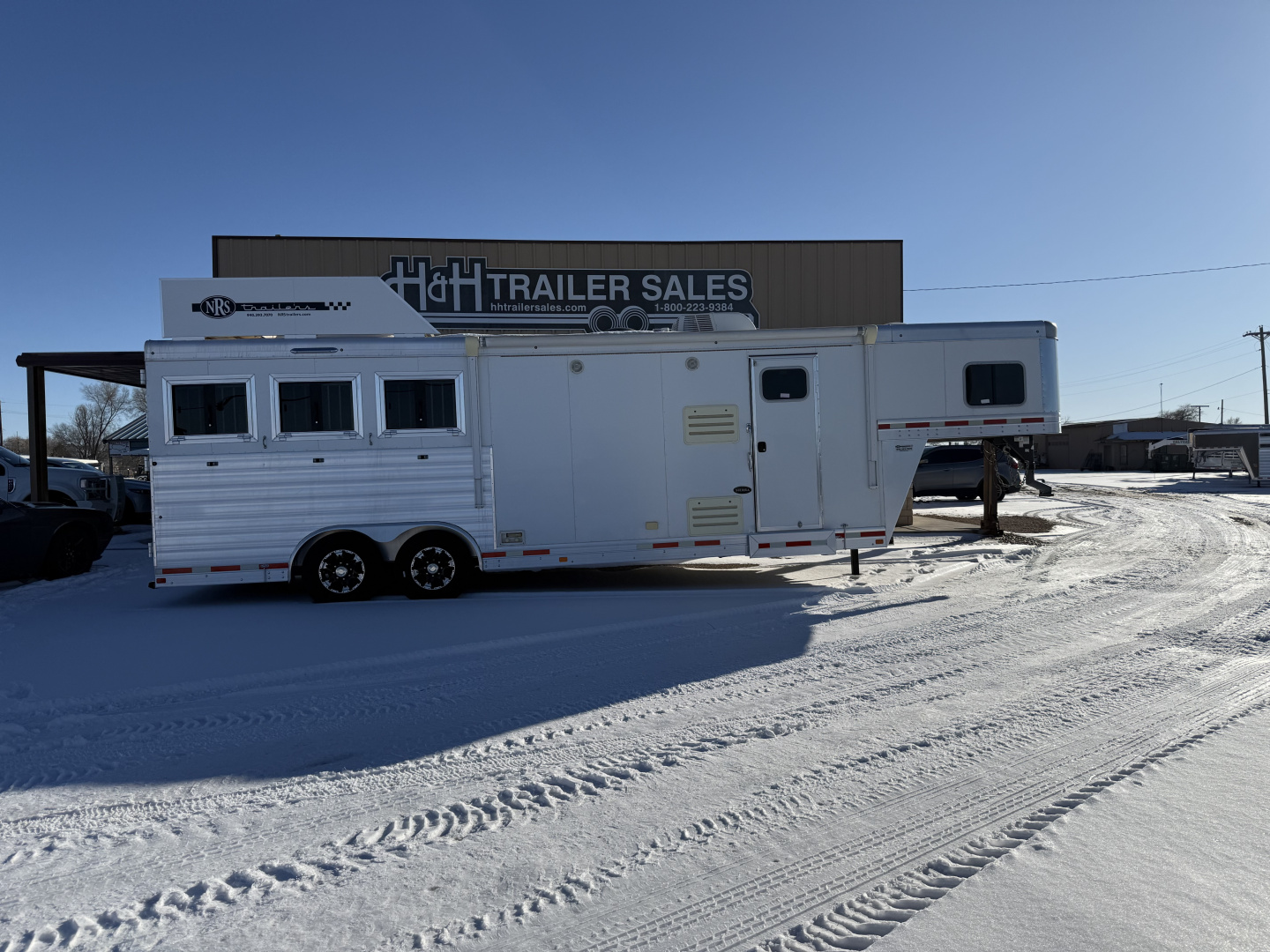 Used 2017 Sierra Trailers LARAMIE 310 Horse Trailer