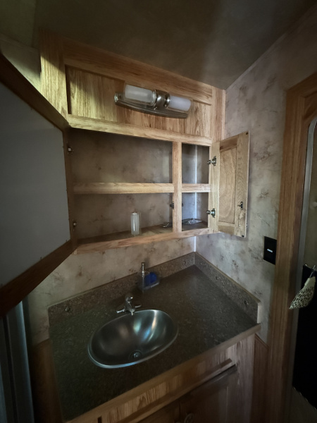 Used 2017 Sierra Trailers LARAMIE 310 Horse Trailer