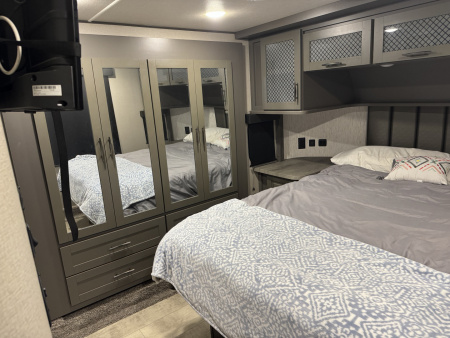 Used 2021 Grand Design Momentum Toy Hauler RV 381MR